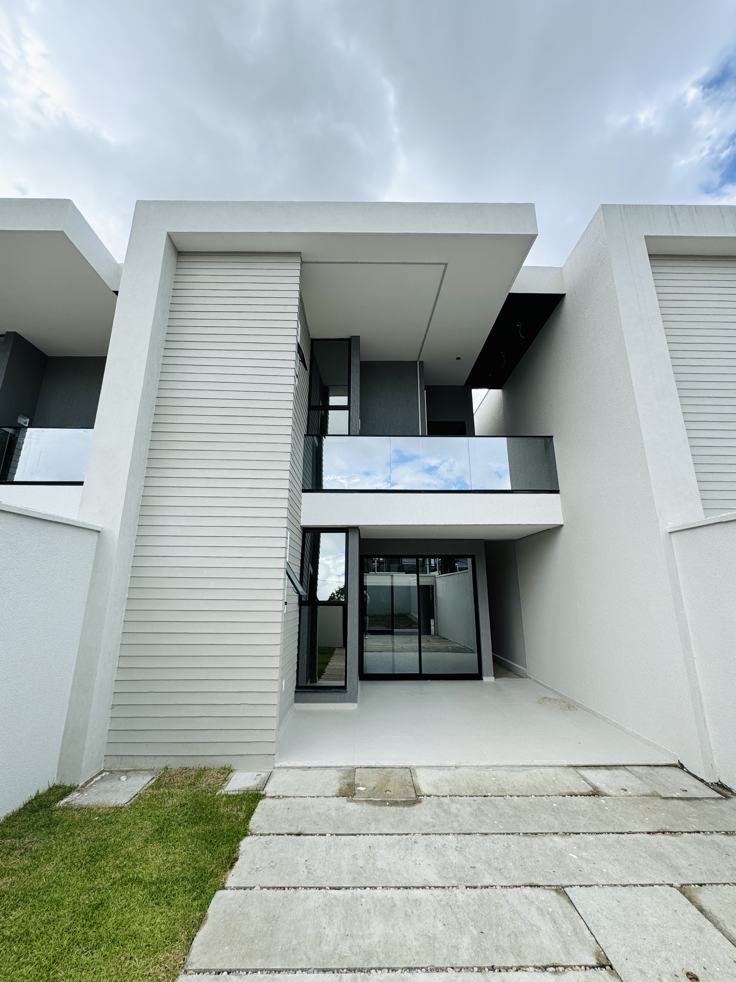 Casa à venda com 4 quartos, 4 suítes, 3 vagas e 152m² no Tamatanduba, Eusébio (CE) — foto 7 de 20