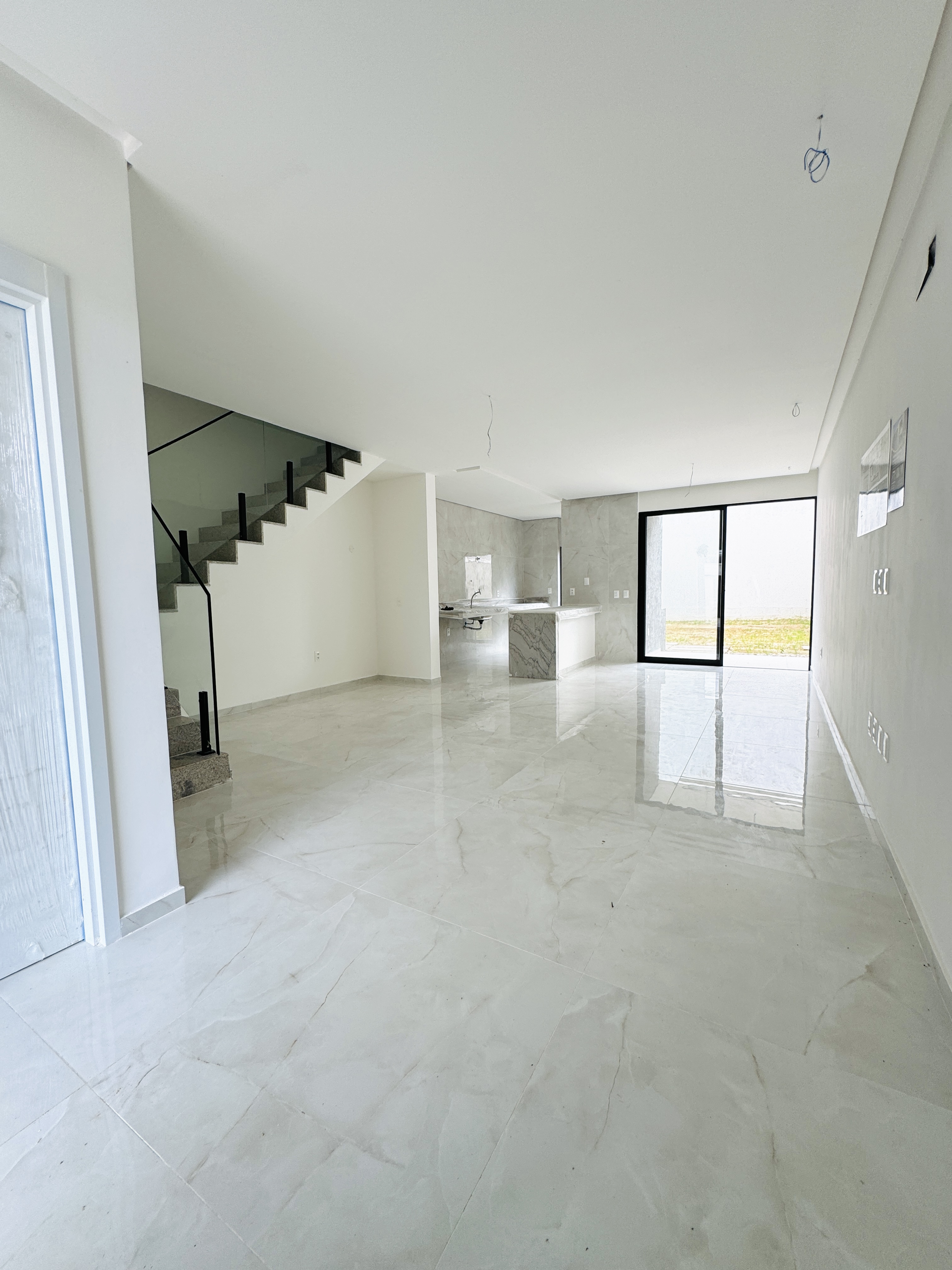 Casa à venda com 4 quartos, 4 suítes, 3 vagas e 152m² no Tamatanduba, Eusébio (CE) — foto 9 de 20