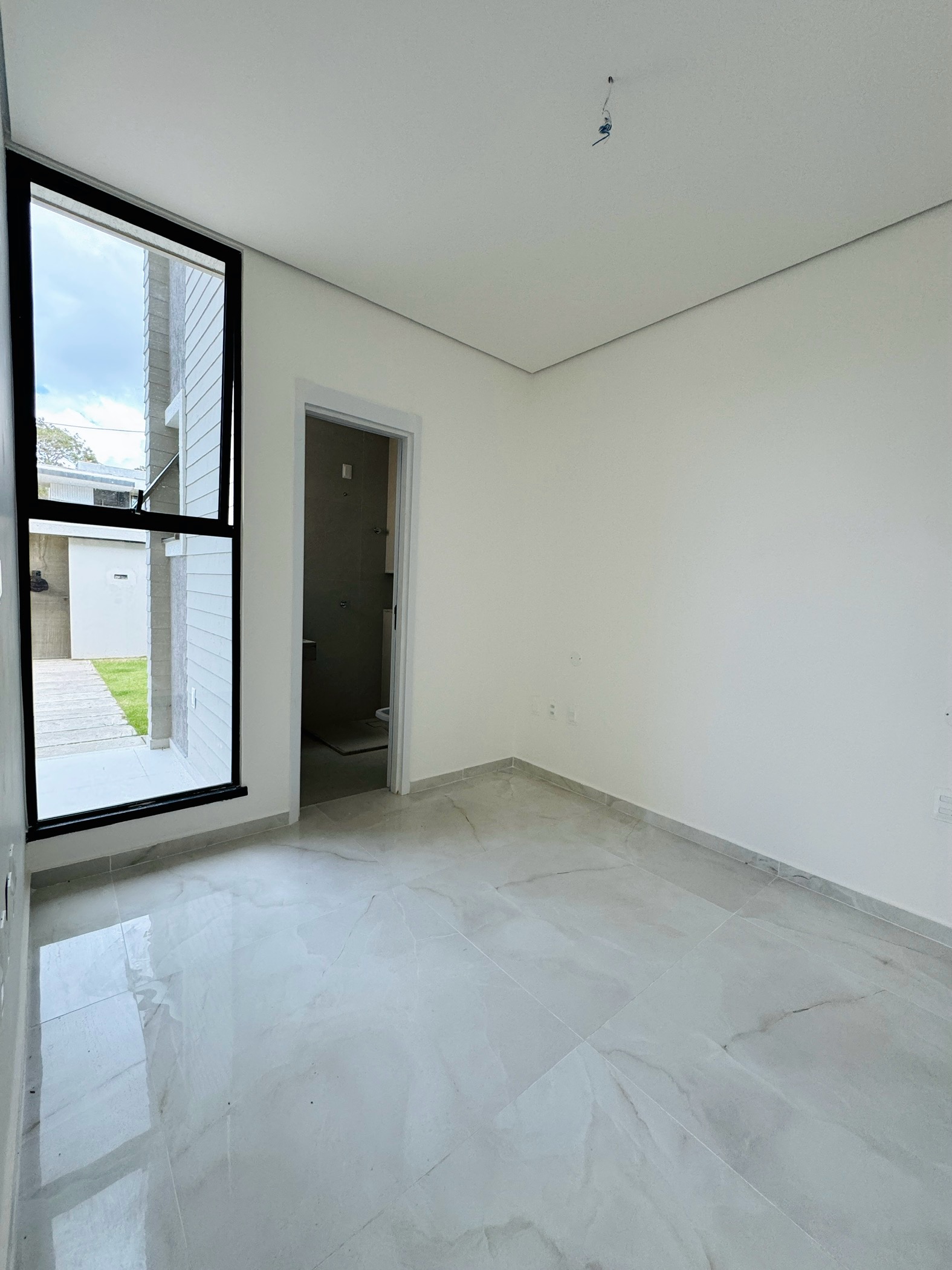 Casa à venda com 4 quartos, 4 suítes, 3 vagas e 152m² no Tamatanduba, Eusébio (CE) — foto 10 de 20