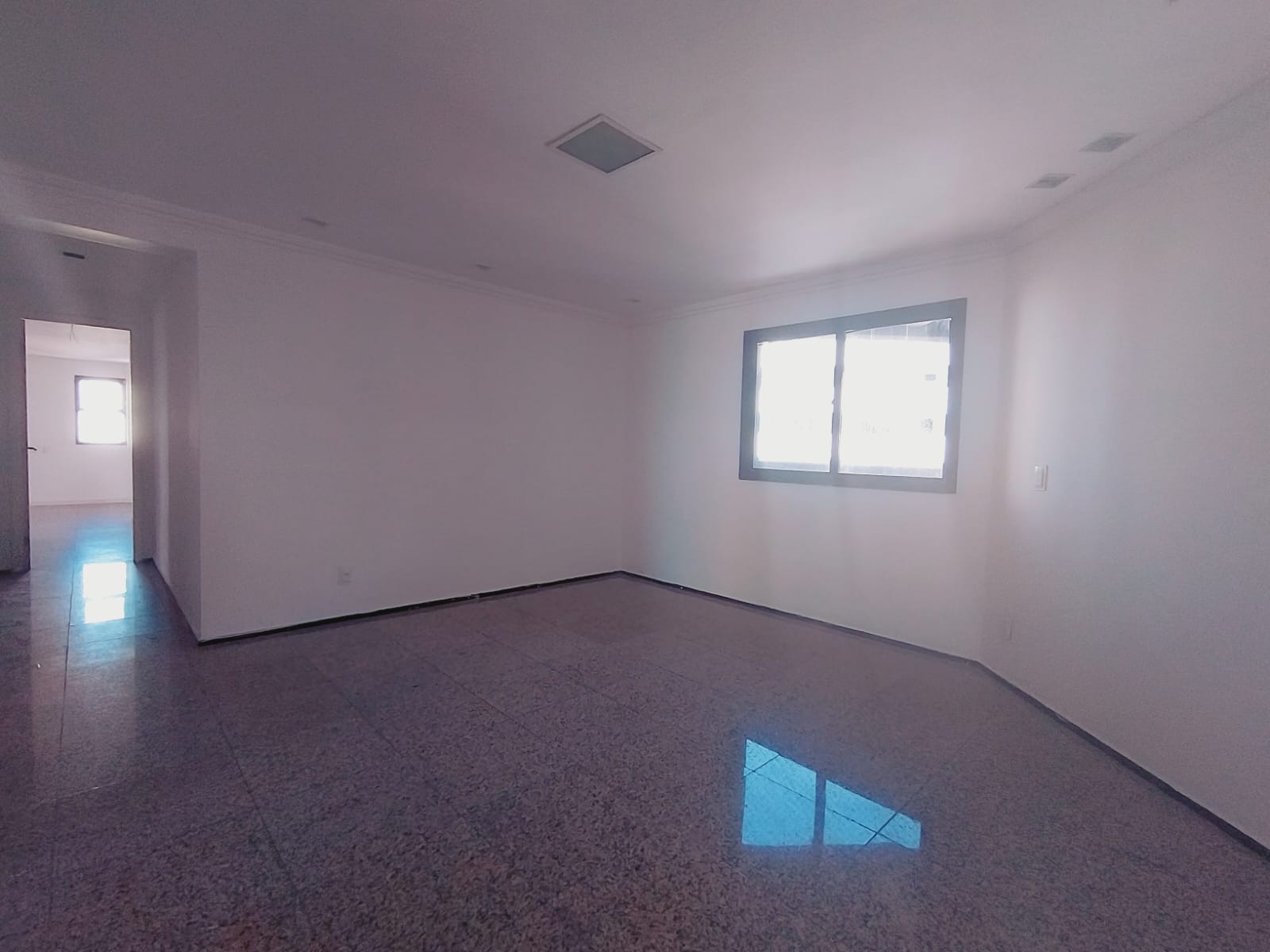 Apartamento à venda com 4 quartos, 4 suítes, 4 vagas e 330m² no Meireles, Fortaleza (CE) — foto 10 de 30