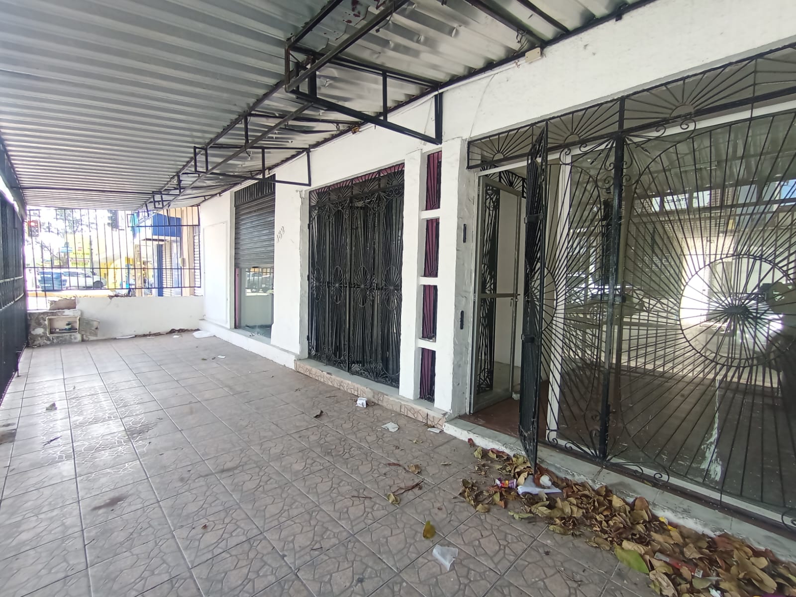 Casa à venda com 3 quartos, 1 suíte, 2 vagas e 180m² no Montese, Fortaleza (CE) — foto 10 de 13
