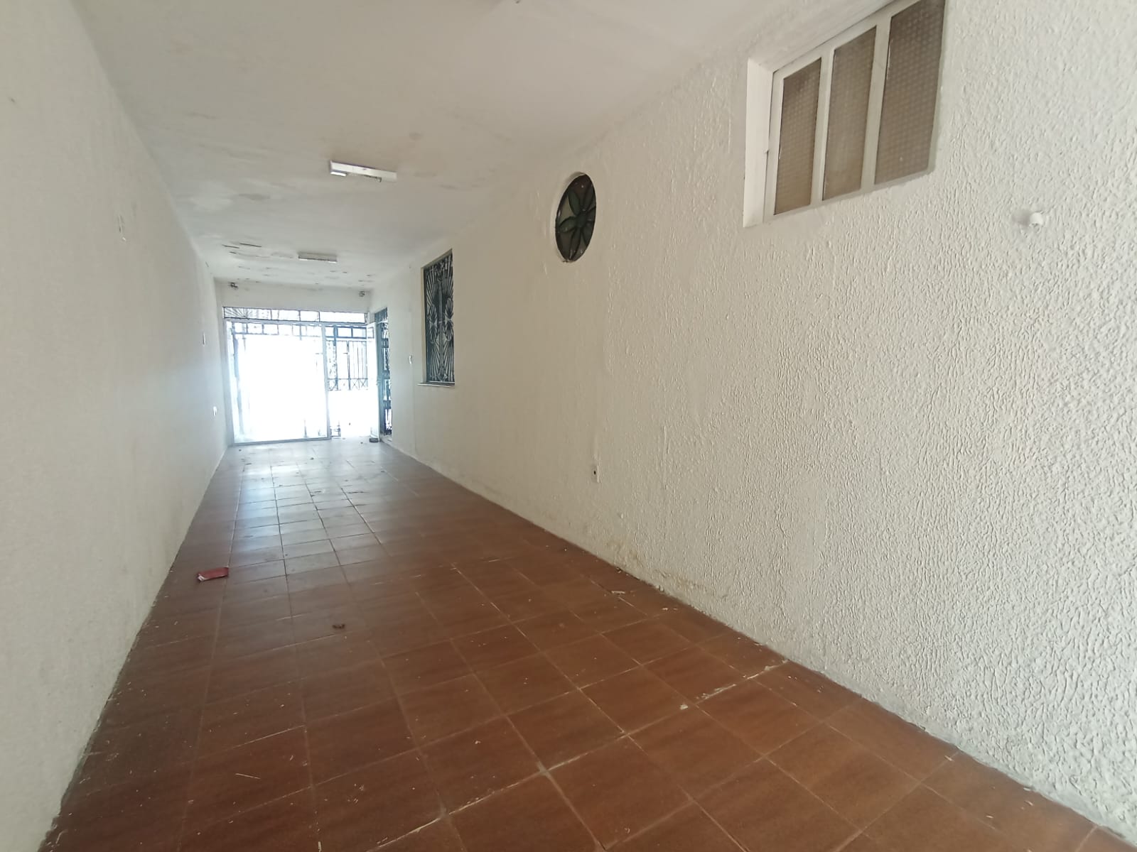 Casa à venda com 3 quartos, 1 suíte, 2 vagas e 180m² no Montese, Fortaleza (CE) — foto 12 de 13