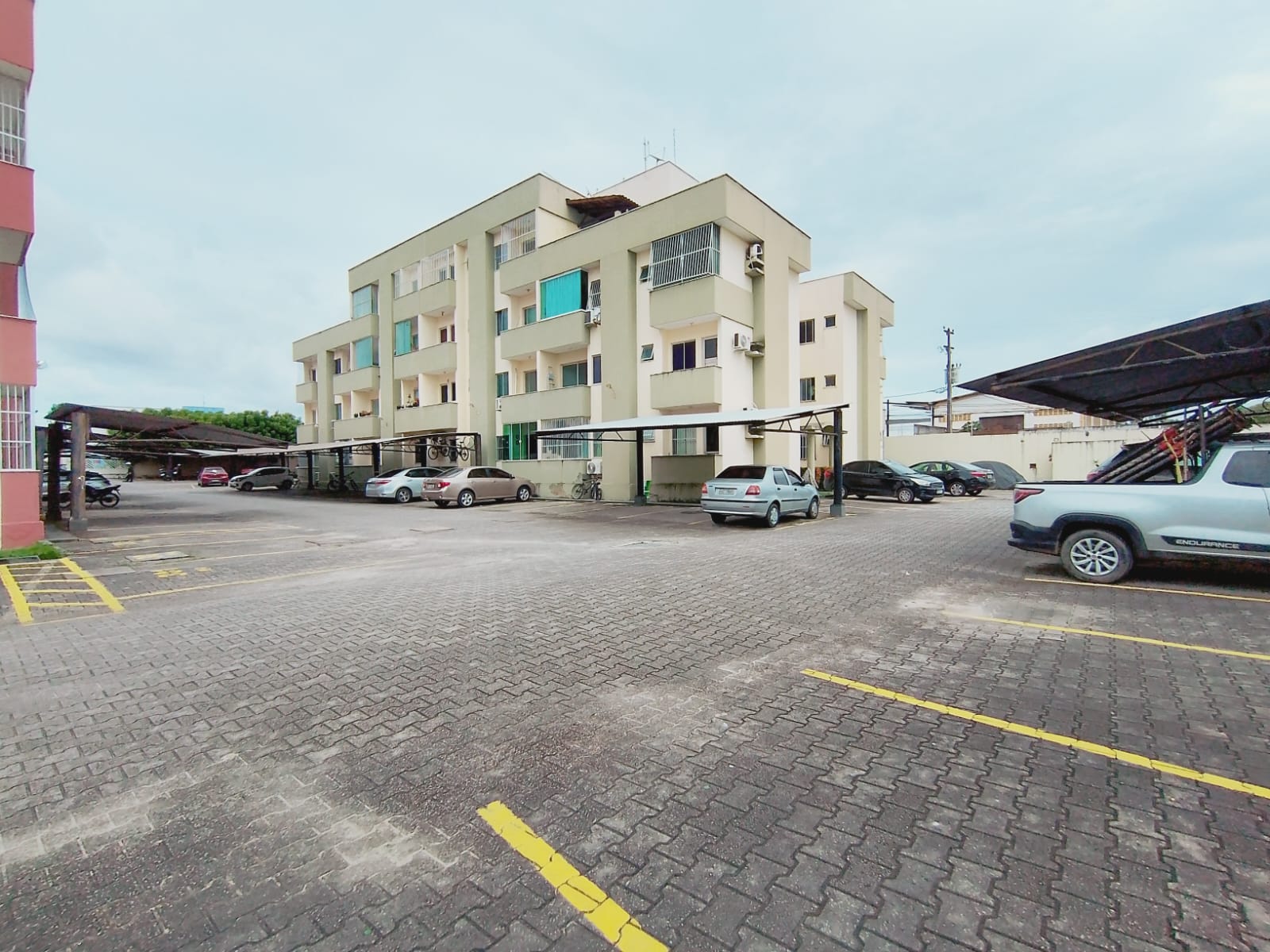 Apartamento à venda com 3 quartos, 1 suíte, 2 vagas e 130m² no Passaré, Fortaleza (CE) — foto 2 de 16