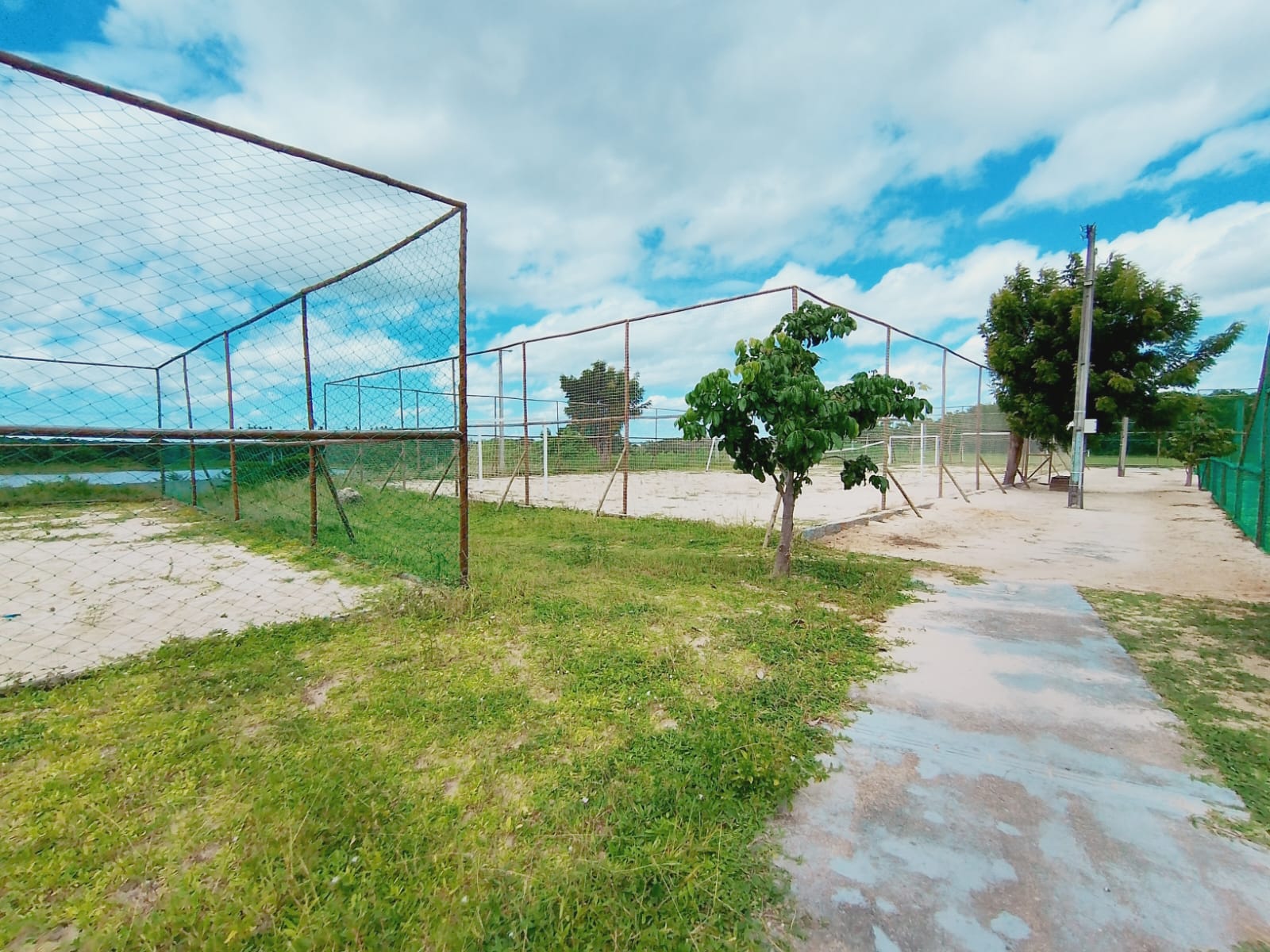 Terreno à venda com 626m² de terreno no Lagos Country, Cascavel (CE) — foto 16 de 30